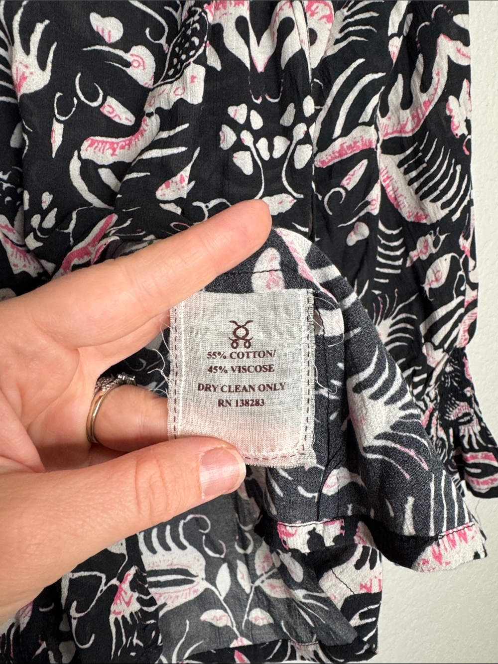 Figue Lianna Blouse Top XS Black Pink Long Sleeve - Picture 8 of 10